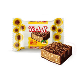 Tortoff with Halva Waffelschnitte mit Sonnenblumenhalva-Erdnuss-Cremefüllung (66%) in kakaohaltiger Fettglasur
